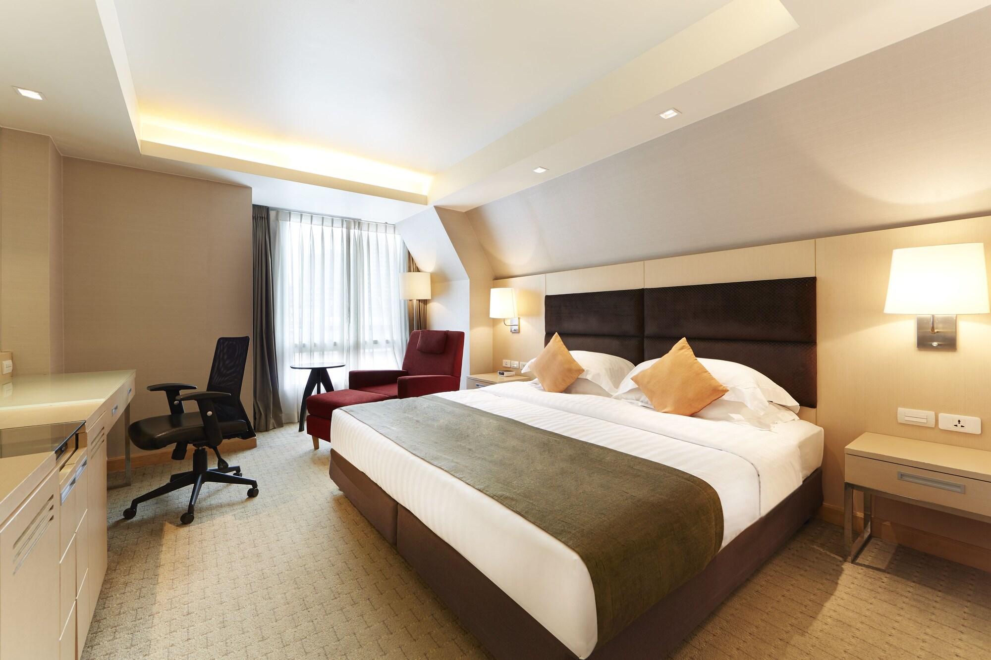 Sora & Sukhumvit Khách sạn 4*